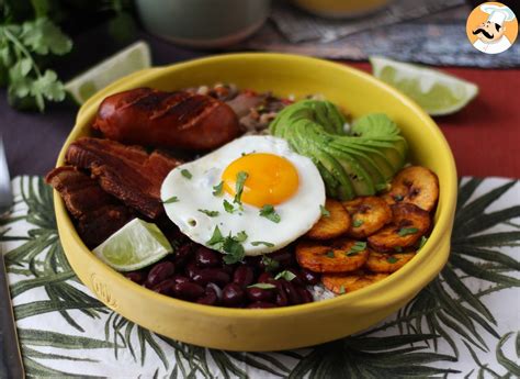  Bandeja Paisa: Un concerto di sapori e texture che esplodono in bocca!