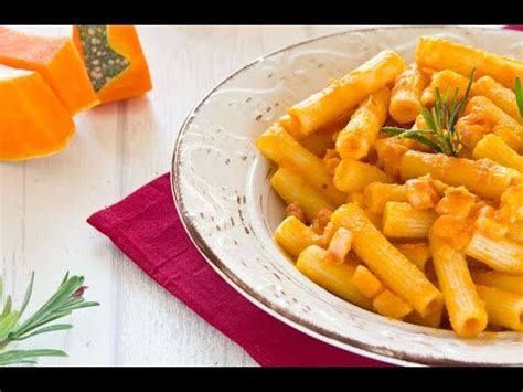  La Rumbledethumps: Una Sinfonia di Sapori Rusticani e Vegetali Autunnali!